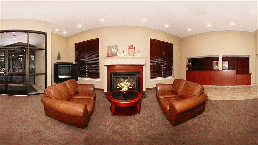 Quality Inn & Suites Springfield Bagian luar foto